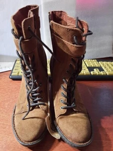NEU! Born Damen handgefertigte Lederblockabsatz Schnürschnalle braun Gr.6,5 - Bild 1 von 6