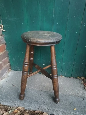 old  Stool - Image 1 of 4