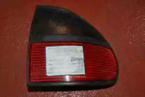 7700820051 scheinwerfer hinten rechts für RENAULT LAGUNA 2.2 D (83 CV) 250114 - Picture 1 of 3
