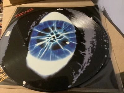 Def Leppard - Make Love Like A Man - 12” Limited Edition Picture Disc No 03541 - Image 1 of 4