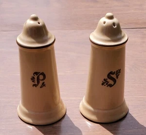 Pfaltzgraff Village Salt & Pepper Shakers Made In USA - Picture 1 of 6