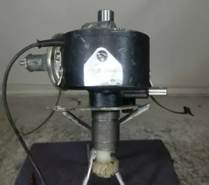 1960-1972 Dodge 3.7L 225cid Standard Ignition Cast Iron Distributor - #2444913 - Picture 1 of 9