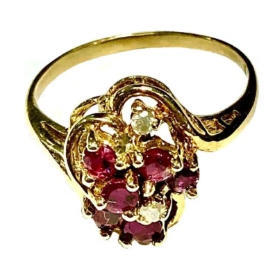 RUBY AND DIAMOND CLUSTER WOMEN'S 14 KT GOLD RING SIZE 6  RETAIL 849.00 - Image 1 of 4