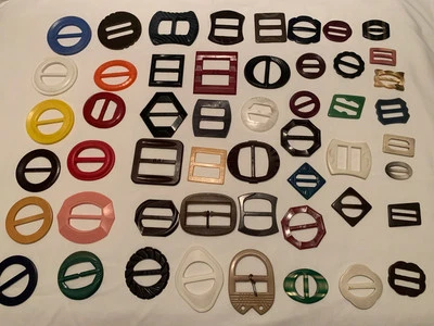 Lote De Colección De 50 Hebillas De Cinturón De Plástico Bufanda Diapositivas Variedad Tamaño Formas Colores Foto 1 de 4