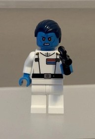 LEGO Star Wars Grand Admiral Thrawn Minifigure Red & Blue Officers Insignia 2015