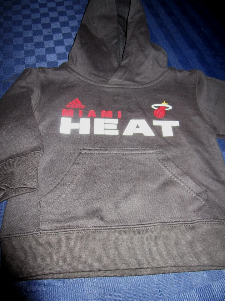 NEW ADIDAS MIAMI HEAT NBA YOUTH TODDLER HOODED SWEATSHIRT BLACK 2T - Image 1 of 2