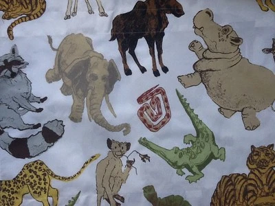 Custom Valance~Wesley Explorer~ Fabric Pottery Barn Kids 72 by 16 — 第 1/4 张图片