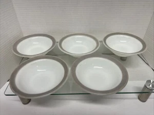 Lote de 5 cuencos de vidrio de leche vintage Pyrex blanco gris de 5,5" de diámetro - Imagen 1 de 7