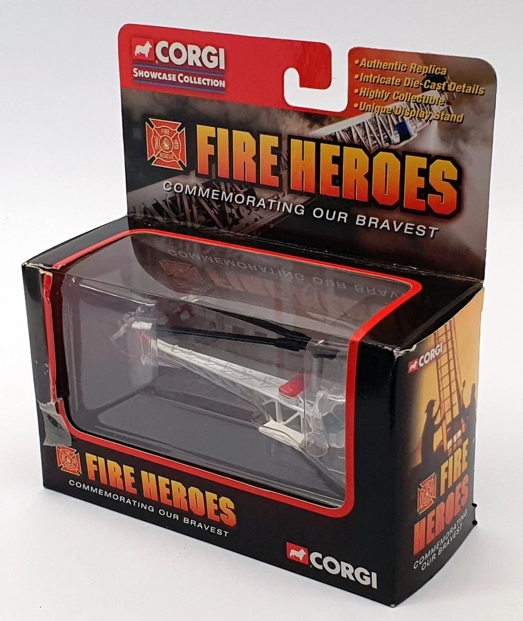 Corgi 12cm Long Diecast CS90045 - Bell 47 Helicopter LA Fire Dept. - White - Image 1 of 4