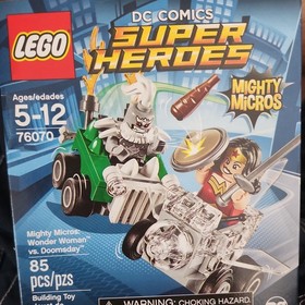 LEGO DC Comics Super Heroes: Mighty Micros: Wonder Woman vs. Doomsday (76070)