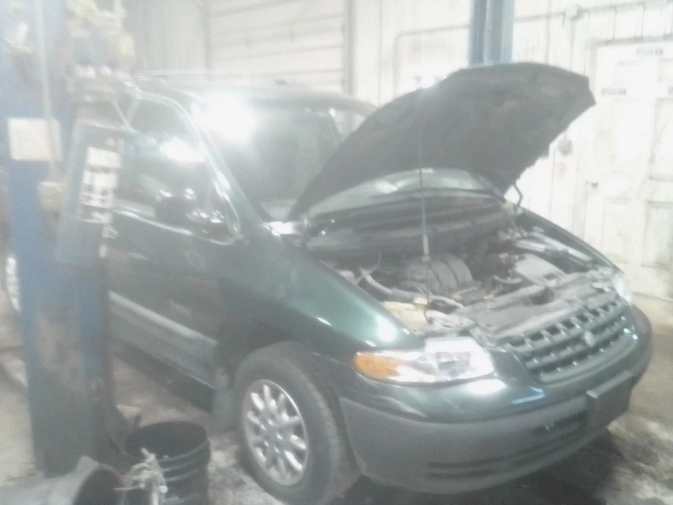 Capó para caravana 96-00 2035172 Foto 1 de 4