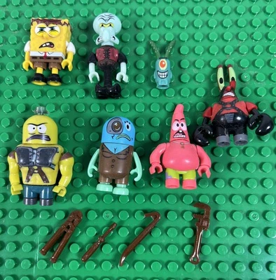 Mega Construx SpongeBob Figure lot with Patrick, Spongebob & Squidward plus more - Image 1 of 4