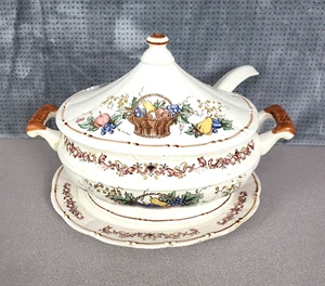 Tureen Harvest Fruit Basket Bowl Soup Stew Gravy Motif Fall Porcelain Ceramic  - Picture 1 of 6