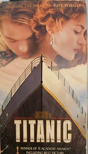 TITANIC VHS Box Best Drama Best Director Best Sound Best Art Best Costume etc - Picture 1 of 3