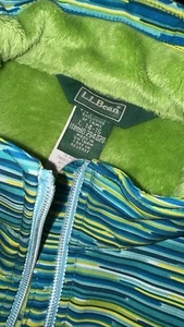 L.L.Bean blue and green reflective zip-up jacket size 14-16. - Picture 1 of 6