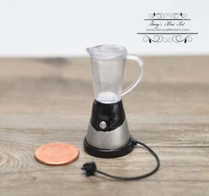 Licuadora/exprimidora en miniatura para casa de muñecas 1:12 D178 - Imagen 1 de 3