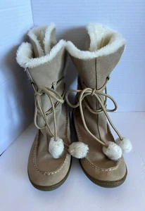 Airwalk Damen Kunstfell Winterstiefel Größe 7 hellbraun Wildleder Leder Obermaterial kuschelig Bommel - Bild 1 von 14