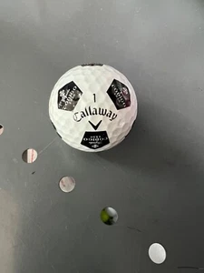 LOGO PELOTA DE GOLF - RARO MODELO 2018 TRUVIS #1 CODIGO TEQUILA 1530 9,5/10 COMO NUEVO - Imagen 1 de 4