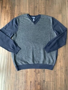 Banana Republic XXL Blue Gray Herringbone Men’s 100% Merino Wool V-Neck Sweater - Picture 1 of 9