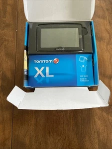 TomTom XL 335-SE GPS Navigation Lifetime Traffic & Maps Edition 4.3" Widescreen - Picture 1 of 5