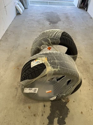 2x Pirelli P Zero Winter 285/35 R21 105H XL (*), NEU – Winterreifen High Perform - Bild 1 von 3