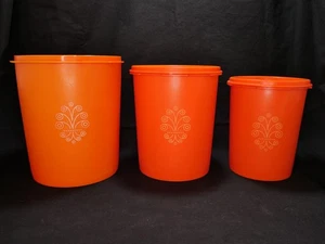 Tupperware 807 Servalier Orange Harvest Starburst Canisters Set of 3 1970's USA - Picture 1 of 15
