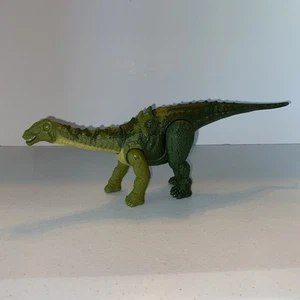 Modellino Jurassic World Dino Trackers Wild Roar Nigersaurus suoni mosse - Foto 1 di 13