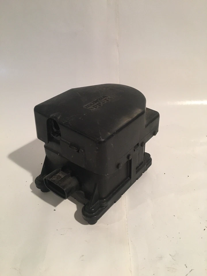 02-06 ACURA RSX - MÓDULO ACTUADOR DE CONTROL DE CRUCERO - OEM #254 Foto 1 de 3