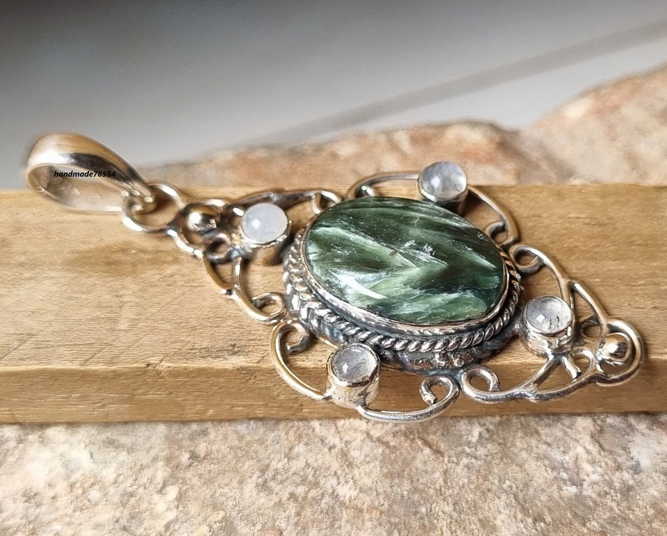 Colgante de regalo hecho a mano de plata de ley 925 con piedras preciosas pintorescas de serafinita PG209 Foto 1 de 4