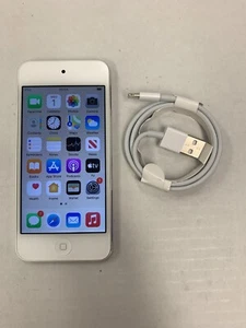 Apple iPod Touch (7th Generation) - Silver, 32GB - Picture 1 of 1