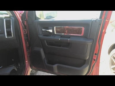 2011 DODGE RAM 1500 Front Door Trim Panel Black Foto 1 de 4