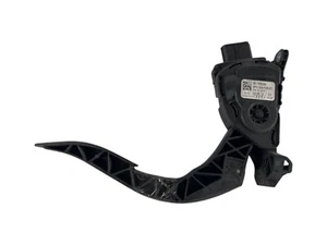 Gaspedal Audi A5 Coupe 8K1723523A - 40767 - Bild 1 von 5