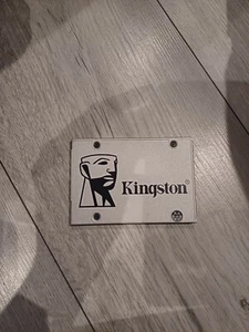 Kingston UV400 SUV400S37/120G 120 GB SATA III 2.5 in Solid State Drive - Picture 1 of 8