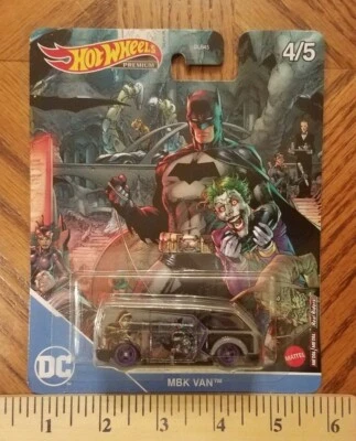 Furgoneta Hot Wheels Premium DC #4/5 MBK (Batman) metal/metal con pilotos reales Foto 1 de 3