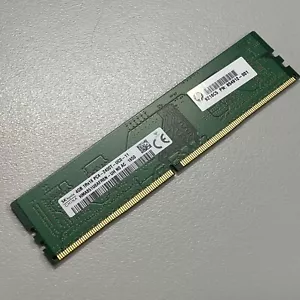 SK Hynix 4GB DDR4 RAM PC4-19200 2400MHz non-ECC Unbuffered DIMM HMA851U6AFR6N-UH - Picture 1 of 7