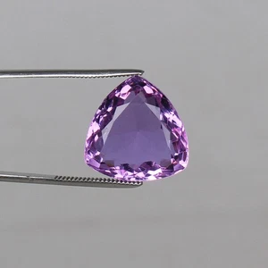 Large Alexandrite 28.30 Ct Trillion Cut Color Changing Loose Gemstone 4 jewelry - Picture 1 of 7