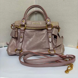 Bolso Bandolera Elegante Miu Miu Vitello Luxe 2 Vías con Cinta Lateral Cuero Rosa - Imagen 1 de 14