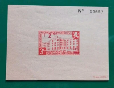 FRANCE 1942 MNH LYON PHILATELIQUE PROPAGANDE EXPOSITION RED SHEET UNMOUNTED MINT - Image 1 of 2