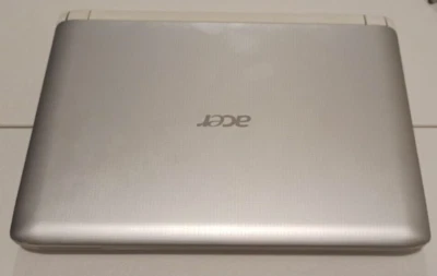 Acer Aspire One 532h-2Ds usato pochissimo - ottimo per pezzi di ricambio + borsa - Immagine 1 di 4