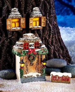 Solar Lighted Christmas Fairy Gnome Door with Windows Elf Inn - Picture 1 of 1