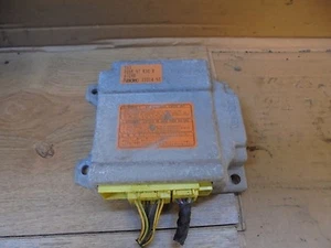 MAZDA 323F 1999 SRS ECU MODULE B25E57K30B / 33214 - Picture 1 of 1