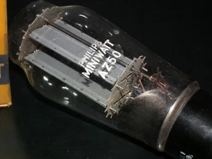 AZ50 Philips rectifier NOS NIB, dual OO getter, Blackburn 1960, WELDED PLATES - Picture 1 of 8