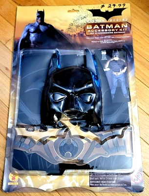 Kit de accesorios Batman Begins - Disfraz juvenil Máscara de rubíes, capa, cinturón, pecho, NUEVO Foto 1 de 4