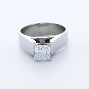 ANILLO SOLITARIO BANDA ANCHA PUNTA PLATINO CORTE PRINCESA DIAMANTE NATURAL F/SI1 1,3 QUILATES - Imagen 1 de 4
