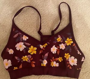 VS Victoria PINK Ultimate Lightly Lined Sports Bra Floral Size Medium