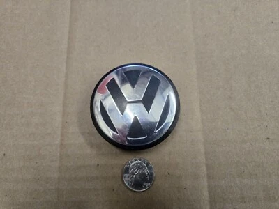 Оригинальный черный центральный колпак ступицы для Volkswagen Beetle Golf GTI Passat 3B7 601 171 - Изображение 1 из 3
