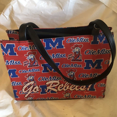 Ole Miss Rebels Purse Colonel Reb Cover
