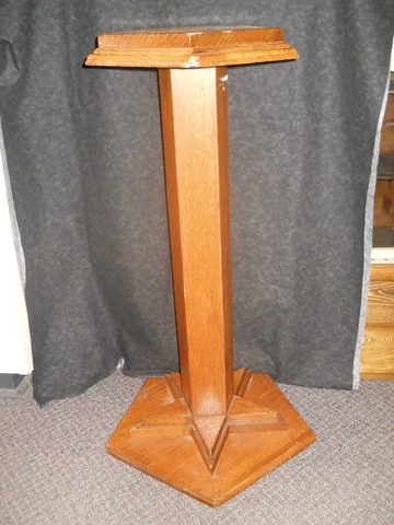 Fancy Oak Plant Pedestal Cover