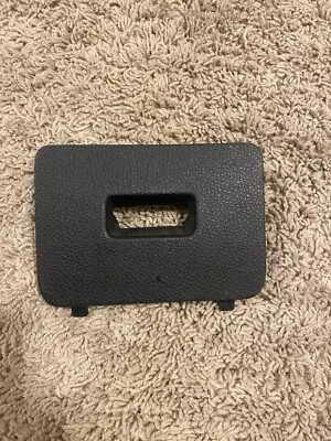 2008-2014 Nissan Maxima Interior Caixa de Fusíveis Tampa OEM Acabamento Bloco Painel Preto - Imagem 1 de 2