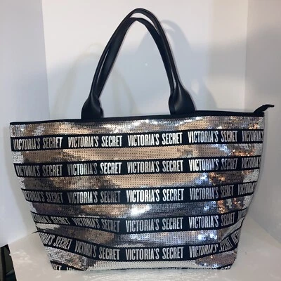 Bolso de Viaje Victoria's Secret Plateado y Negro Lona con Lentejuelas Foto 1 de 3
